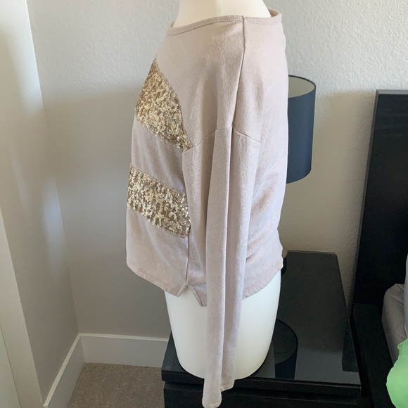 Xhilaration gold sequin striped top! - Picture 3 of 10